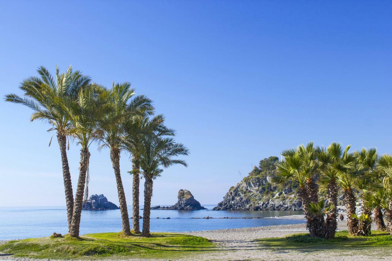 Central Almunecar, Beach Playa 125 Metres, By Old Town Bagian luar foto