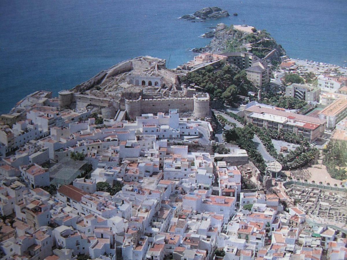 Central Almunecar, Beach Playa 125 Metres, By Old Town Bagian luar foto